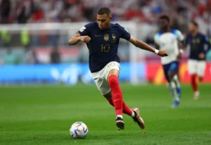 KYLIAN MBAPPÉ