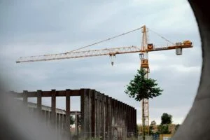 L&T Q2 Results: Profit Jumps 33% to ₹5,202 Crore, Order Book Hits Record